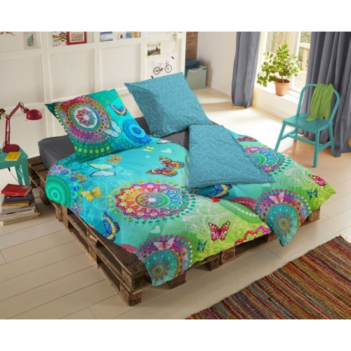 Bomuldssatin sengetøj New Prada med mandala, plantemotiver og sommerfugle  fra MyTrendyHome.dk