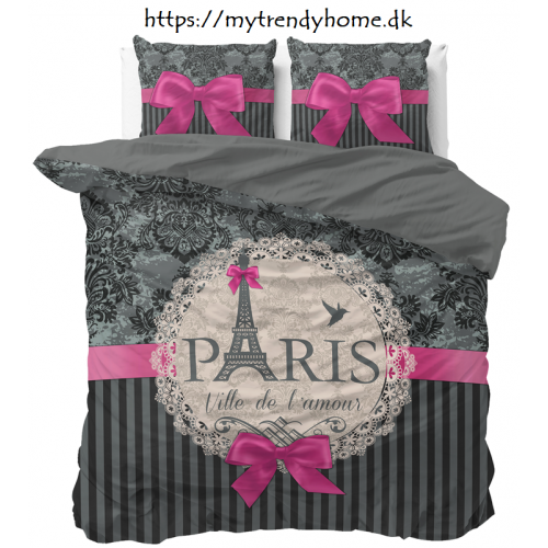 Sengesæt I Love Paris Pink med romantisk mønster fra MyTrendyHome.dk