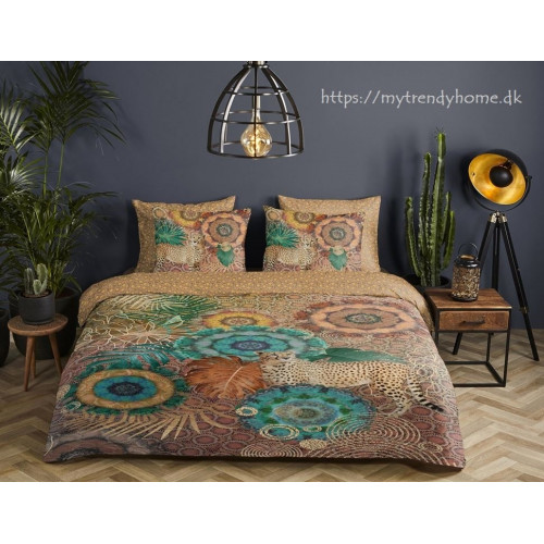 Bomuldssatin sengetøj Zenta med mandala ornament fra MytrendyHome.dk