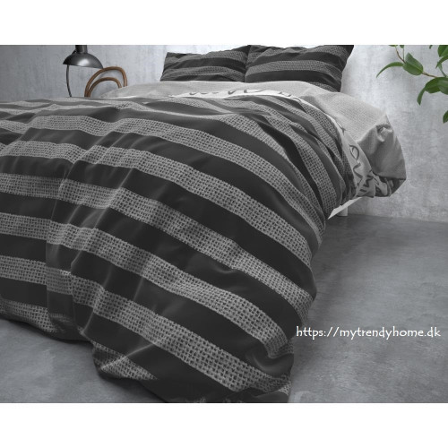Flonel sengesæt Nina Grey med geometrisk mønster fra MyTrendyHome.dk