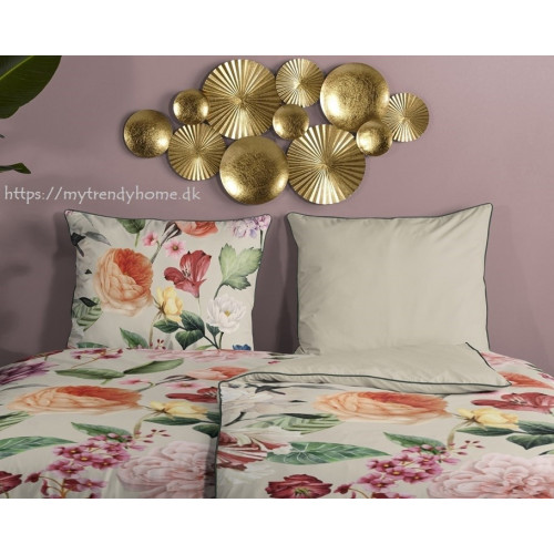 Bomuldssatin sengetøj Fiori Sand med roser blomster - MyTrendyHome.dk