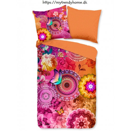 Bomuldssatin sengetøj Ziva med mandala ornament fra MytrendyHome.dk