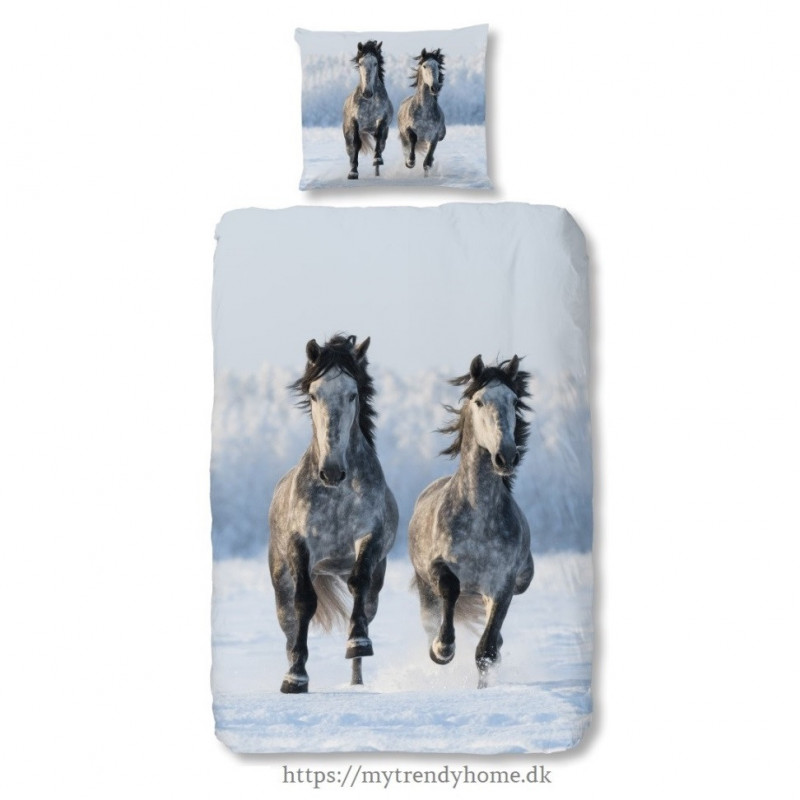 Bomulds Flonel sengesæt Snow Horse med grå heste fra MyTrendyHome.dk