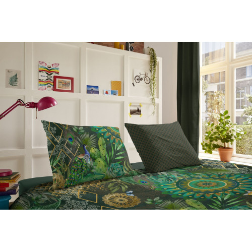 Bomuldssatin sengetøj Botania Green med mandala ornament og påfugl fra MyTrendyHome.dk
