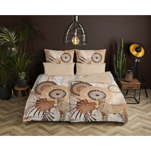 Bomuldssatin sengetøj Raeni med mandala og leopard ornament fra MytrendyHome.dk